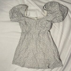 Short black and white forever 21 dress